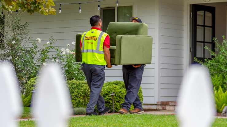 final mile drivers deliver furniture